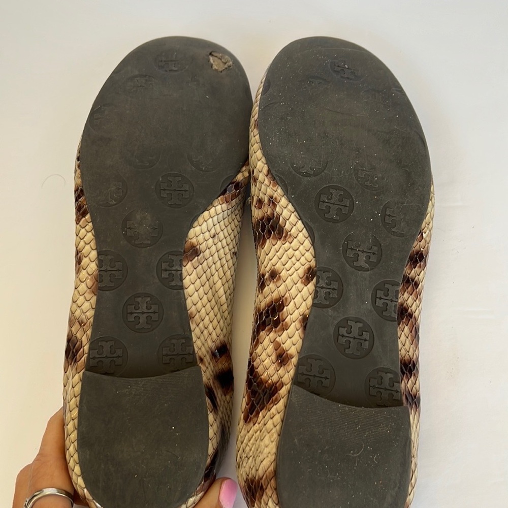 Tory Burch Reva Roccia Python Flats - Picture 7 of 8